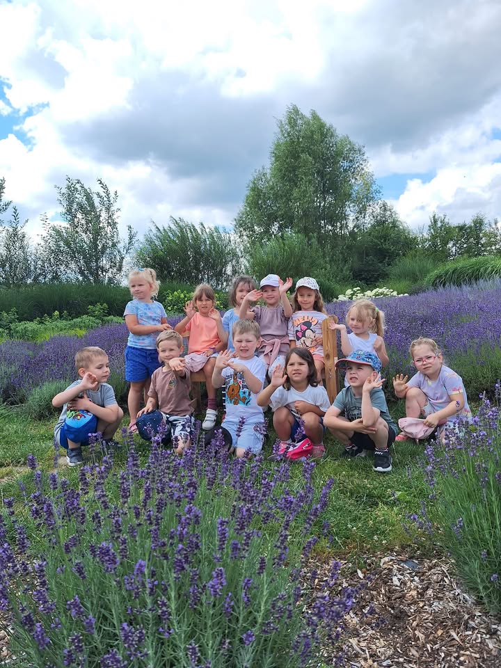 Witajcie, dziś odwiedziły nas dzieciaki z Przedszkola "Radosne Słoneczko" w Rzeszowie. Dzi