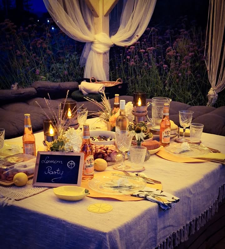 Lato w pełni🌞jest ciepło i słonecznie a taka pogoda sprzyja leniwym popołudniom i spotkani