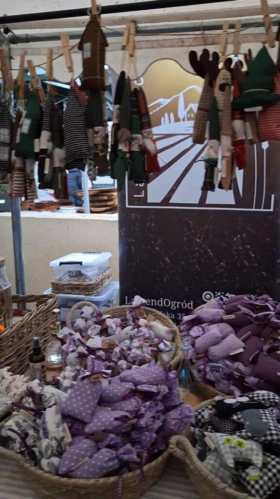 Witajcie, znajdziecie nas dziś w Boguchwale, biały duży namiot. Zapraszamy, można odbierać